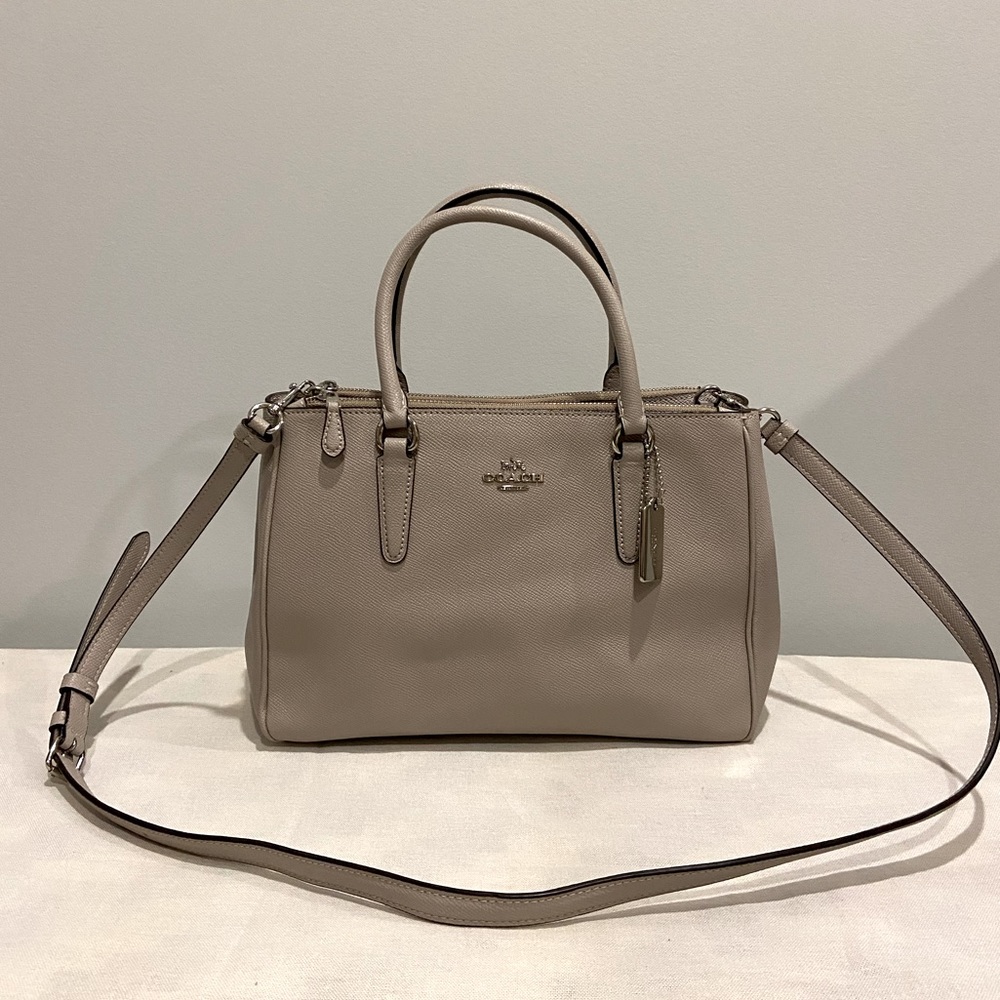 ~Grey Coach Surrey Carryall Bag~